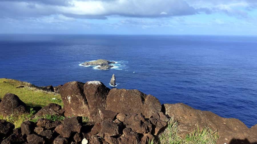 Ahu Vinapu, Rano Kao and Orongo City Half-Day Tour - Three major Rapa Nui sites in three hours