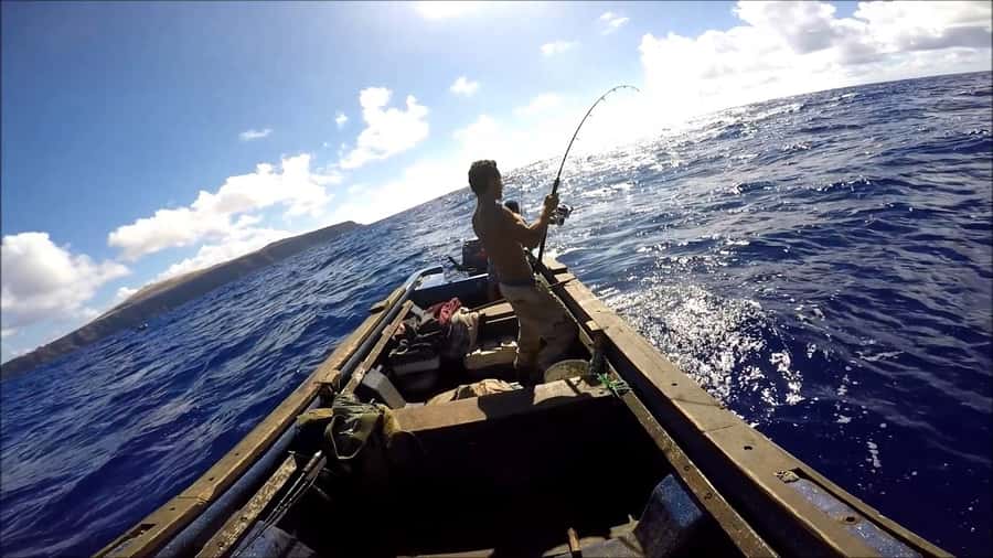 Ancestral fishing: Fishing with an experienced Rapa Nui - Key points before you book