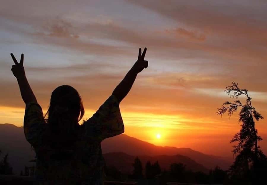 Andes sunset - Cordillera Andes panoramic with picnic - Valle Nevado is the main mountain stop