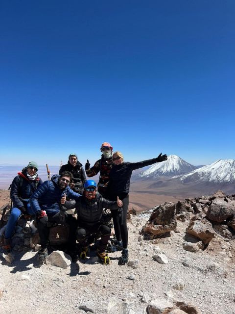 ASCENT TO VOLCANO CERRO TOCO OF 5604masl - The quicker descent and return to town