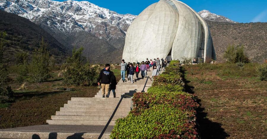Bahá’í Temple, Winery and Lapis Lazuli + Private Transport - Why this day works for Santiago visitors