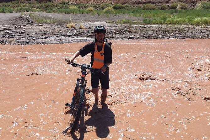 Bike Tour in San Pedro de Atacama - Devil's Throat - Catarpe Valley gives the ride its first big change of scenery