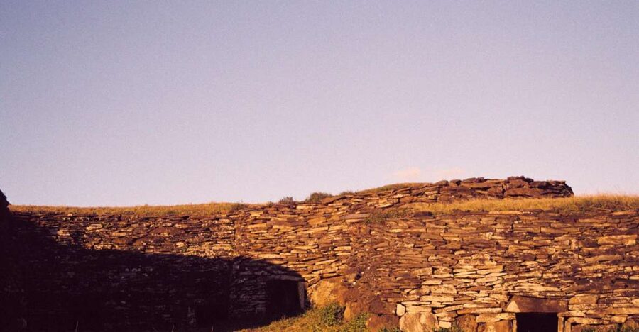 Birdman Cult and Caves - Why this route makes sense for a first look at Rapa Nui