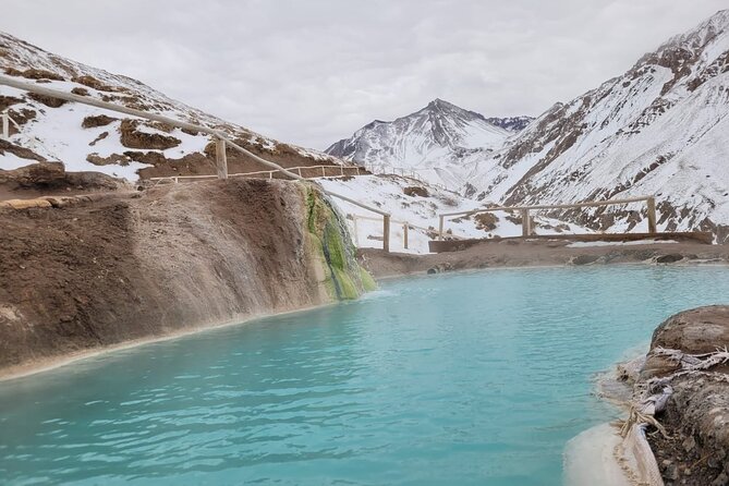 Cajón del Maipo + Termas de Colina - Two hours in the Termas Valle de Colina