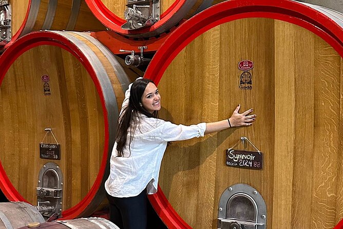 Casablanca world class wines, 4 vineyards & Tanino lunch stop - Bodegas RE: the day’s most unconventional stop