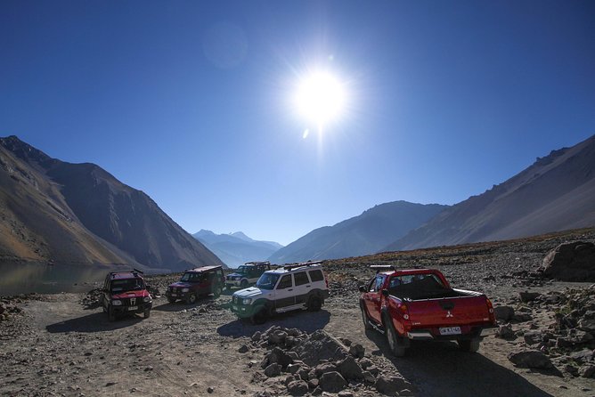 Embalse el Yeso and Termas del Plomo in semi-private 4x4 - Three hours at Termas del Plomo