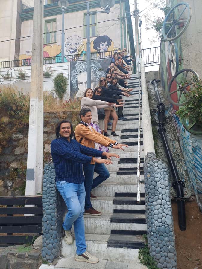 Exclusive Coastal Tour: Valparaíso, Viña del Mar & Reñaca - Who will enjoy this coastal route most?