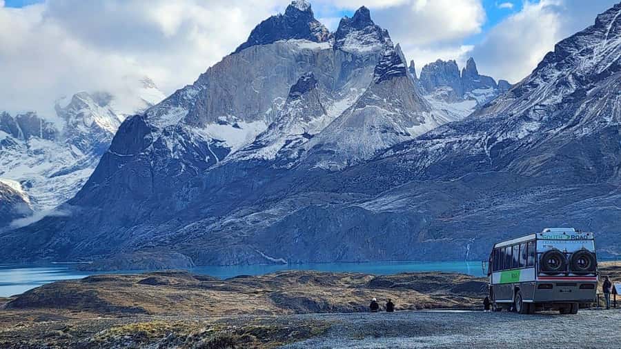 From El Calafate: Torres del Paine Full Day Tour - Saltos del Río Paine and Cerro Almirante Nieto