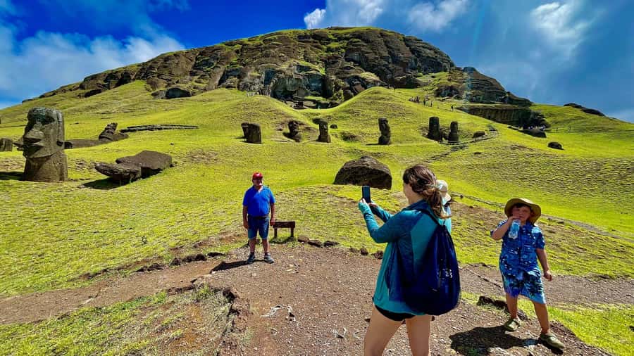 From Hanga Roa: Rapa Nui Culture Sightseeing Tour - Rano Raraku: where the moai began