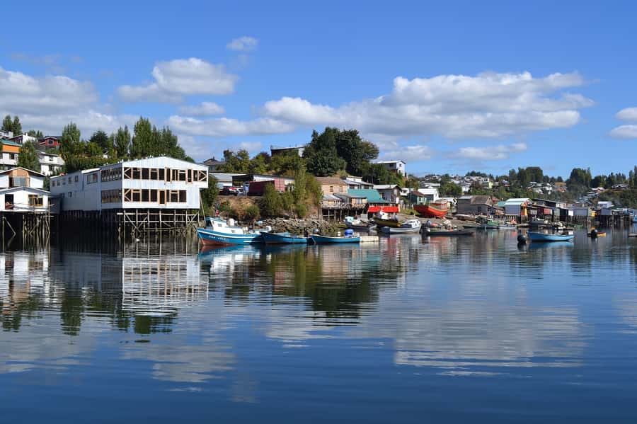 From Puerto Varas: Chiloe Island Full-day Tour - The guide and the ride between stops