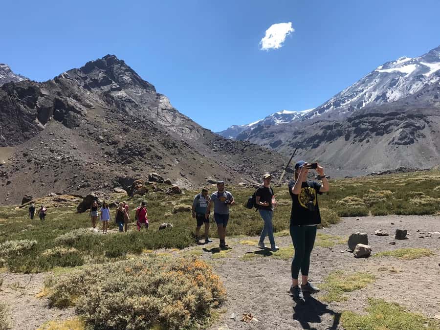 From Santiago: Cajón del Maipo and Volcán San José Hike 8K - Who should book this Andes hike?