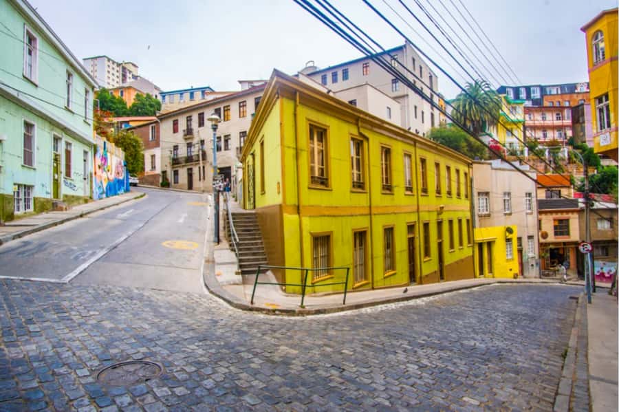 From Santiago: Highlights of Valparaiso and Viña del Mar - Walking Cerro Concepcion