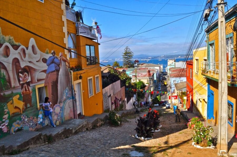 From Santiago: Valparaiso and Viña del Mar Day Tour - Who Should Book This $45 Coastal Excursion?