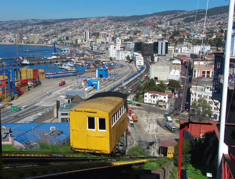 From Santiago: Valparaiso and Viña del Mar Day Tour - Funiculars, Bay Views, and Optional Museums