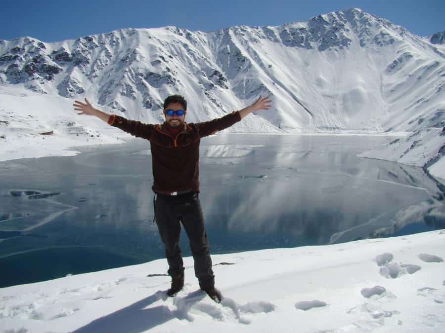Full day reservoir of the plaster, Cajon del Maipo - San José de Maipo and the changing mountain scenery