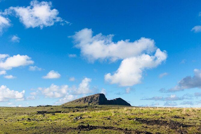 Full day tour - DREAM - Rano Raraku: two hours at the moai factory