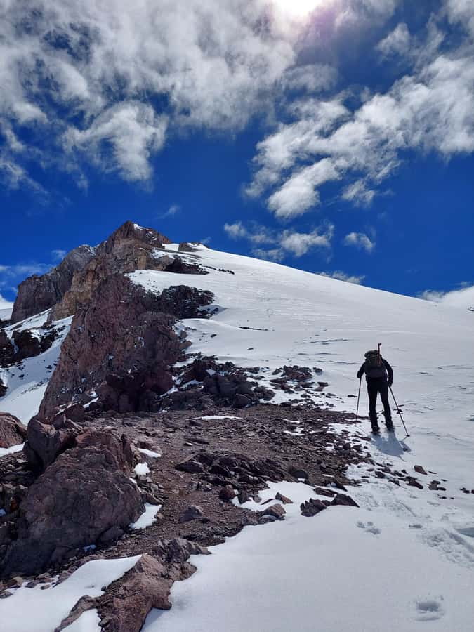 Full-Day Trek to Cerro El Pintor from Santiago - The cable car question can change the day