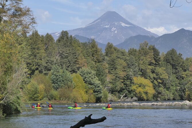 Guided Kayak Trip on Liucura River - Getting comfortable in an open kayak