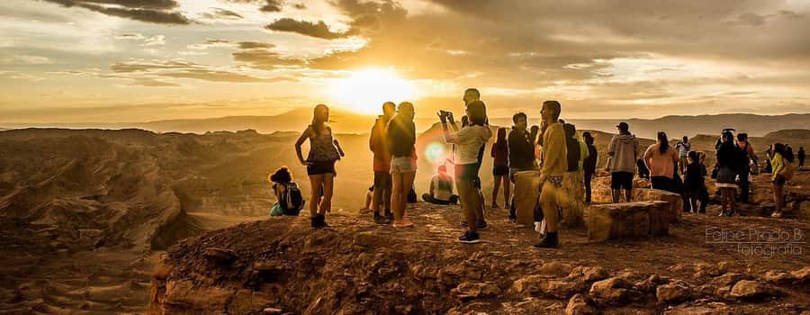 Moon Valley (Valley of the Moon) from San Pedro de Atacama - Tres Marías gives the visit a memorable first stop