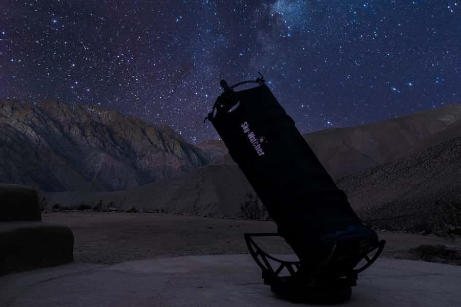 Pisco Elqui: Mountaintop Stargazing and Night Portrait - Getting your bearings at the mountaintop viewpoint