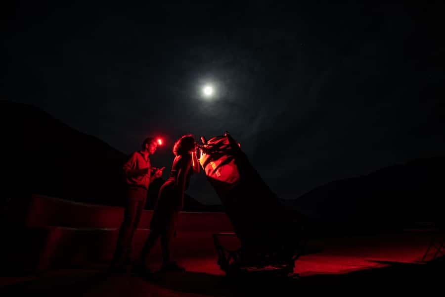 Pisco Elqui: Mountaintop Stargazing and Night Portrait - One and a half hours under the southern sky