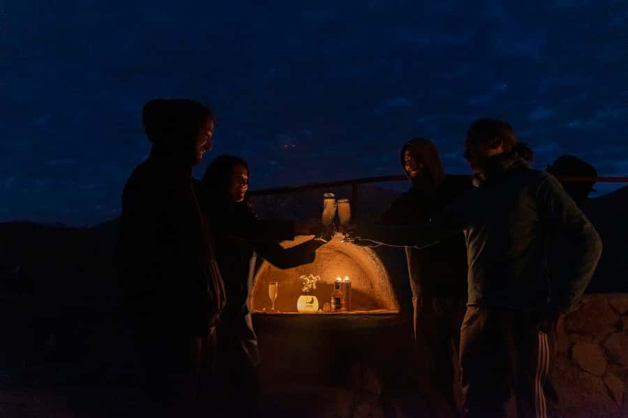 Pisco Elqui: Mountaintop Stargazing and Night Portrait - A pisco sour and a night portrait