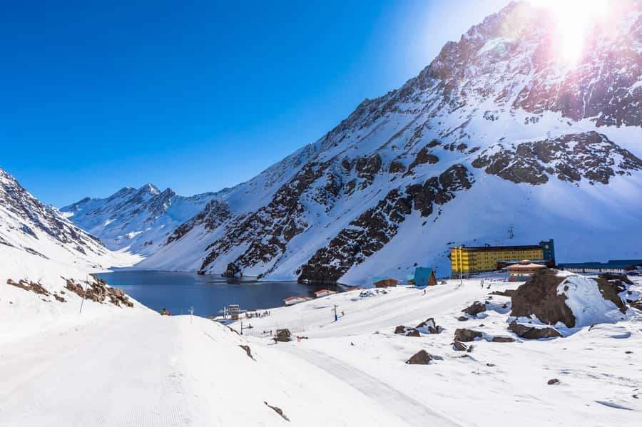 Portillo & Laguna del Inca with Lunch at the Hotel Portillo - Los Libertadores: reaching the Chile-Argentina border