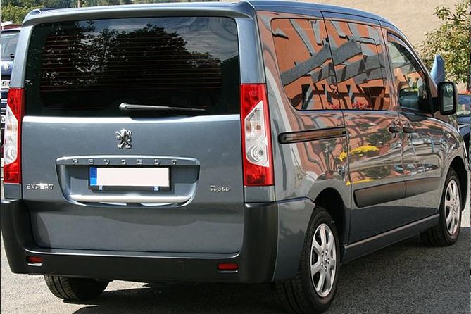 Private Transfer from Santiago Airport to Santiago - Key points at a glance