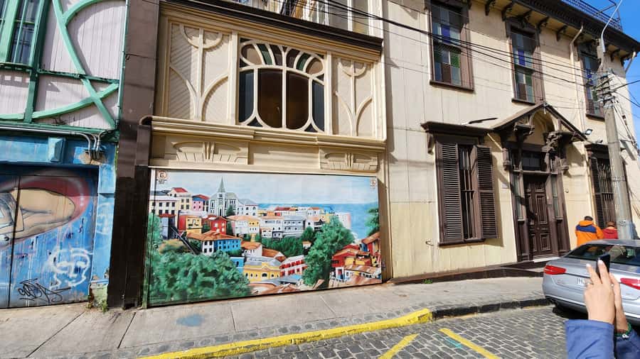 Private: Viña del Mar and Valparaiso Day Tour - Muelle Prat and the port-side view