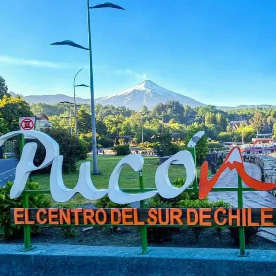 PUCON: TOUR AROUND THE AREA WITH THERMAL BATHS - Volcano views and the Turbio River