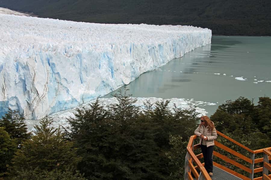 Puerto Natales: Day Trip to Perito Moreno Glacier Argentina - The long bus ride and what it means for you