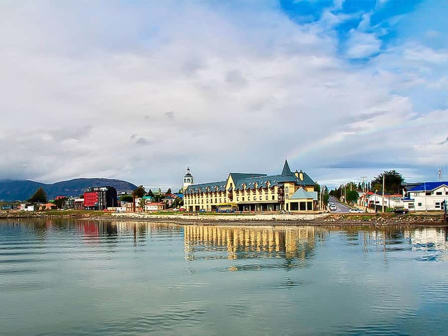 Puerto Natales: Full-Day Torres del Paine Tour - Why This Day Trip Works for First-Time Visitors