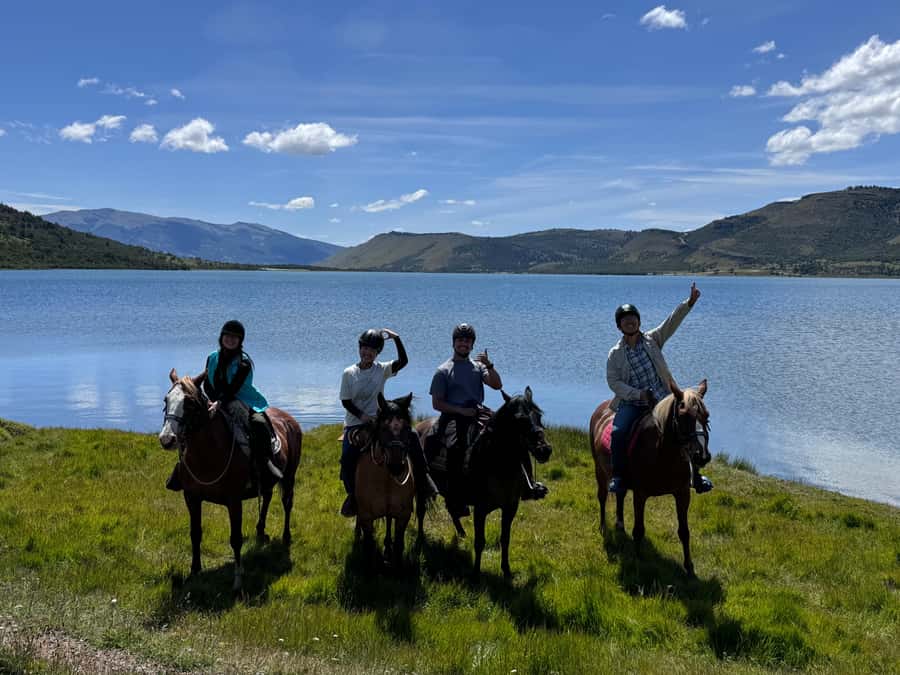 Puerto Natales: Horseback Riding with Horse Connection - What the $150 price gets you