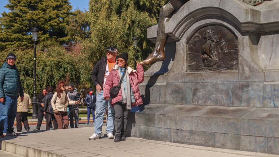 Punta Arenas: City Tour - Starting at Plaza de Armas and the historic center