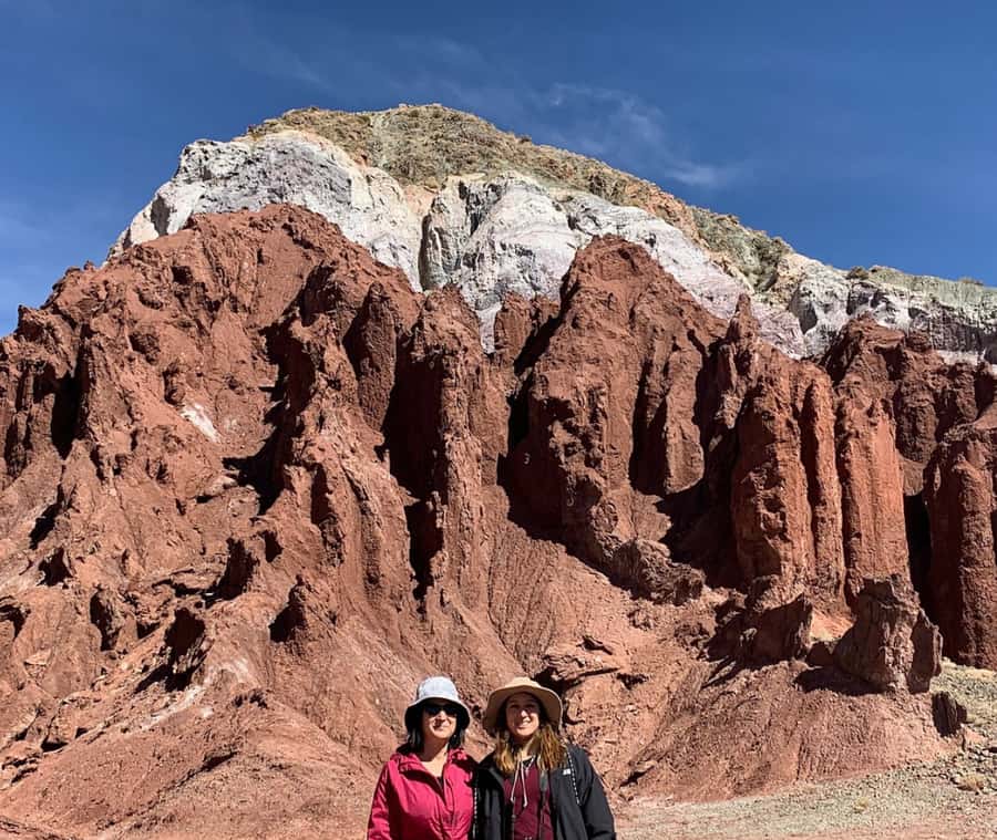 Rainbow Valley Tour: Mesmerizing Colors and Flavors - Who will enjoy this outing most