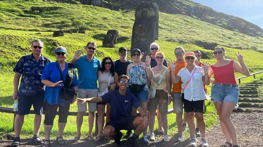 Rapa Nui: 3 Excursions with Hotel Transfers - Akahanga and Vaihu: moai sites with a human story