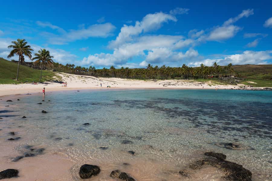 Rapa Nui Highlights Program: 3 incredible tours to discover! - Ahu Akivi and the seven ocean-facing moai