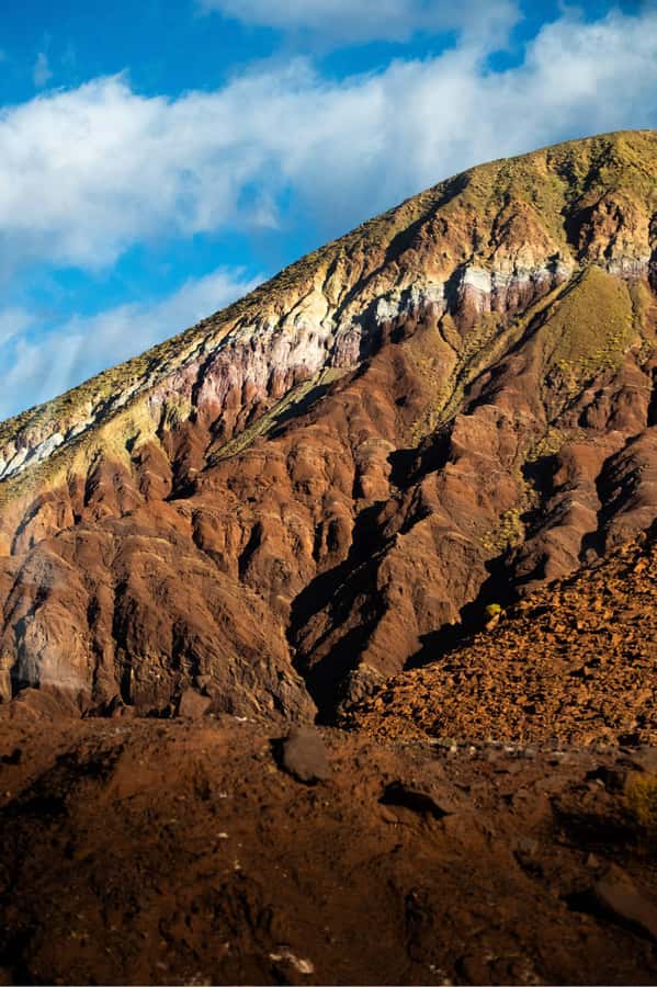 San Pedro de Atacama: Rainbow Valley & Hierbas Buenas Tour - Breakfast with the valley in view