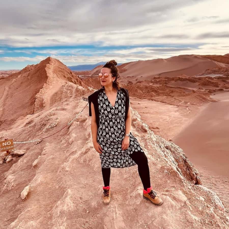 San Pedro de Atacama: Valle de la luna - Salt mountains and the first look at the valley