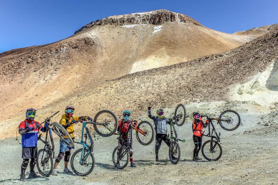 San Pedro de Atacama: Volcano Downhill Bike Tour - Why this Cerro Toco ride feels different