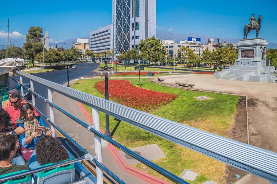 Santiago: 1-Day Hop-On Hop-Off Bus and Cable Car Ticket - La Moneda and Santa Lucía Hill show two sides of central Santiago