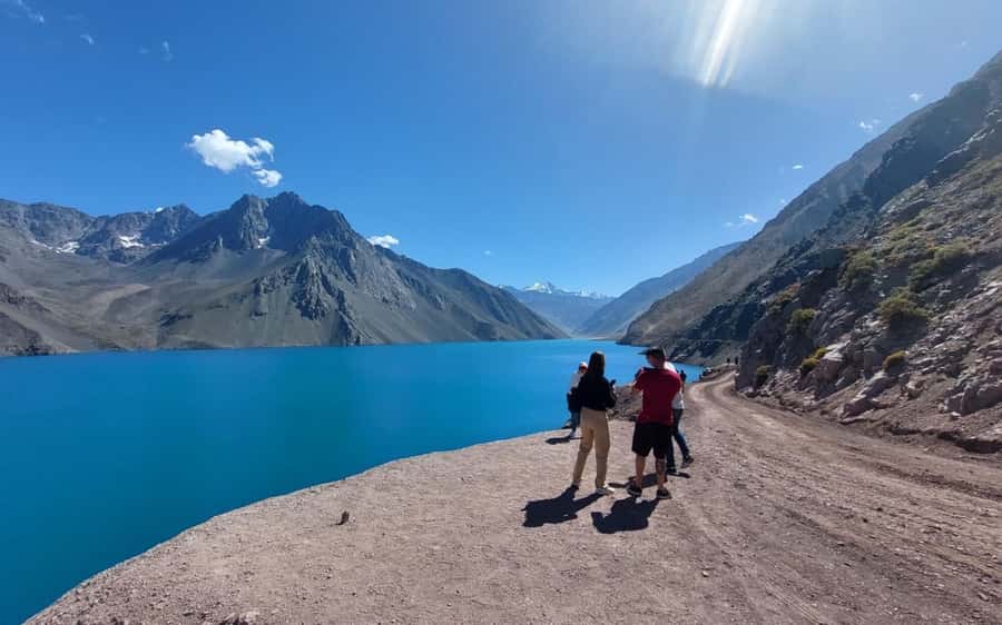 Santiago: Cajón del Maipo & El Yeso Reservoir Tour - The Shells and the changing mountain views