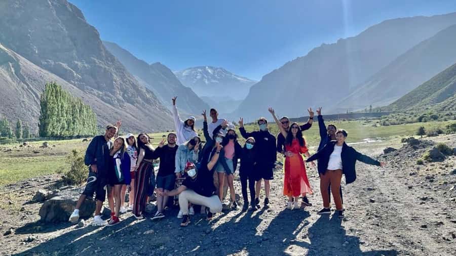 Santiago: Cajon del Maipo Termas Colina Trip - Who should book this day trip?