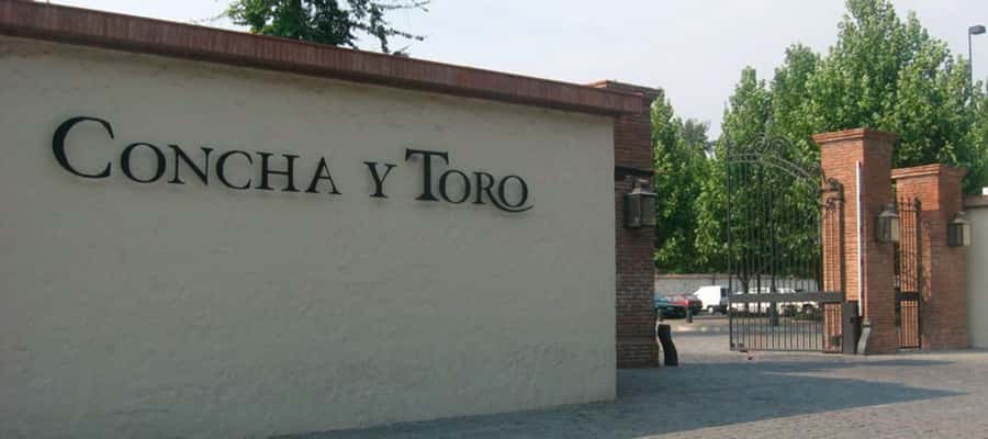 Santiago: Concha y Toro Winery 4–Hour Tour & Sommelier Class - Old Pirque and the Maipo Valley view
