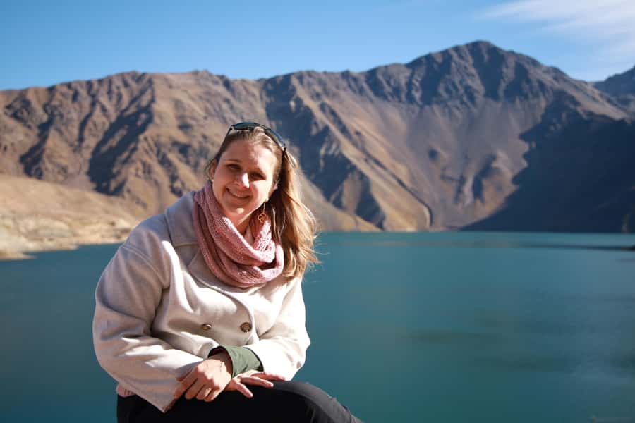 Santiago: Full day Embalse del Yeso, Casa de Chocolate, picnic & Hot Springs - Lunch in a local restaurant, with a flexible schedule