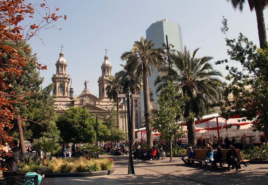 Santiago: Guided Full-Day Walking Tour with a Chilean Lunch - Is $180 per person good value?