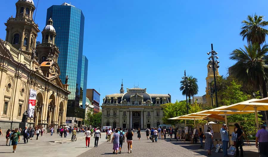 Santiago Half-Day Walking Tour with Hotel Pick up & Brunch - Why this five-hour route works for a first look
