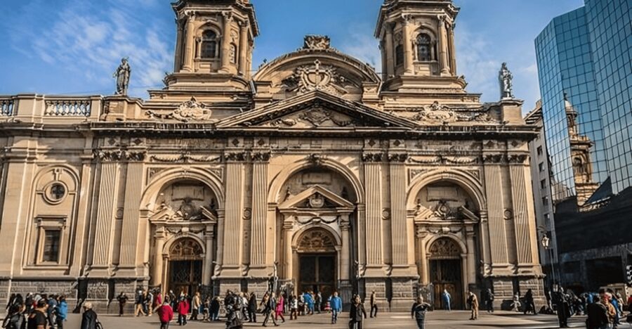 Santiago : Must-See Sites Walking Tour With A Guide - Is $36 a fair price for two hours?