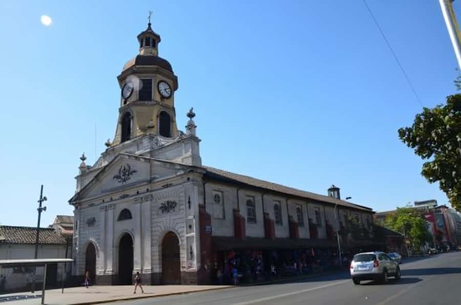Santiago : Must-See Sites Walking Tour With A Guide - Timing, accessibility, and practical planning