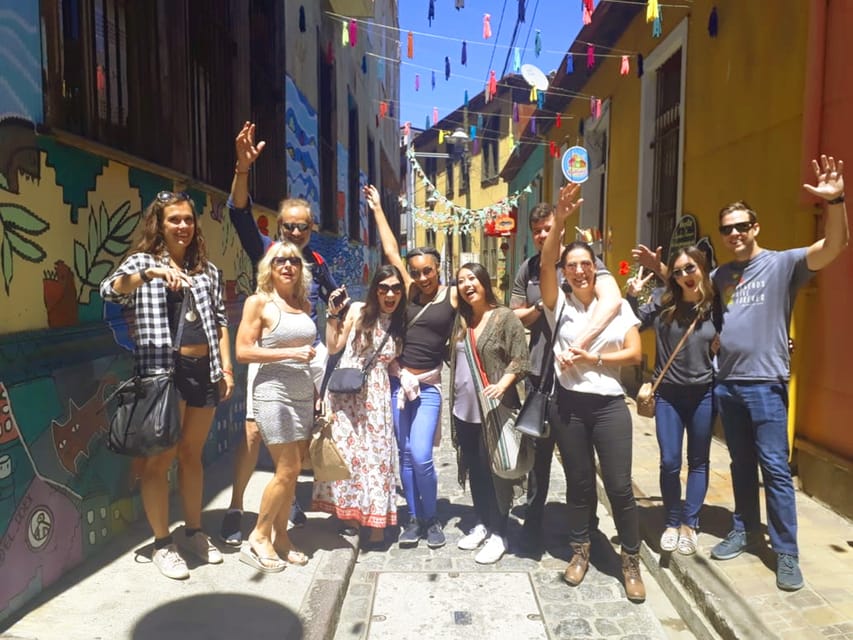 Santiago: Tour to Valparaiso and Casablanca - Who should choose this tour?
